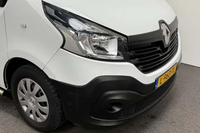 Renault Trafic (2019) thumbnail 13