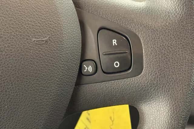 Renault Trafic (2019) thumbnail 21