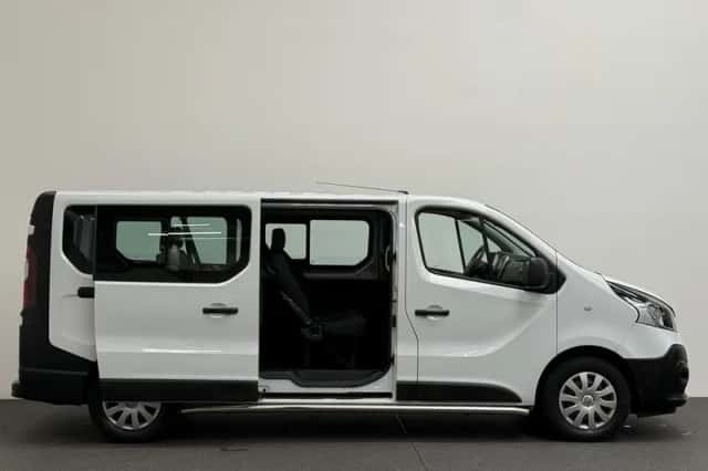 Renault Trafic (2019) thumbnail 6