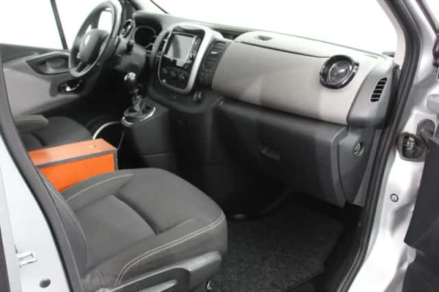Renault Trafic (2018) thumbnail 12