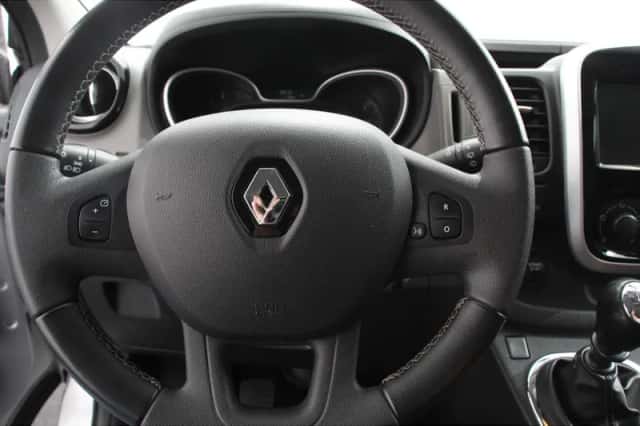Renault Trafic (2018) thumbnail 16