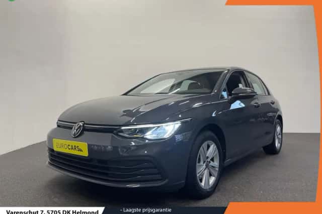 Volkswagen Golf (2023) thumbnail 1