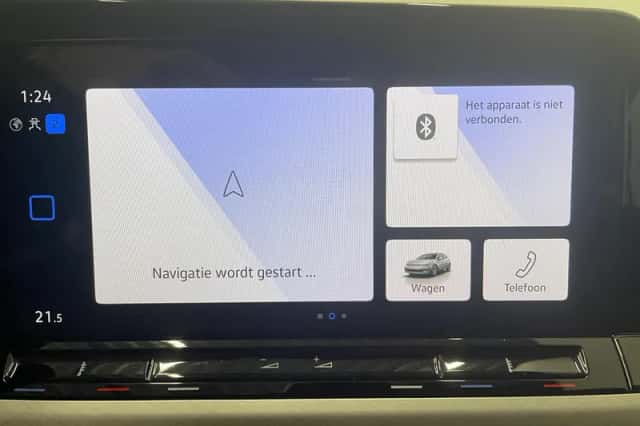 Volkswagen Golf (2023) thumbnail 13