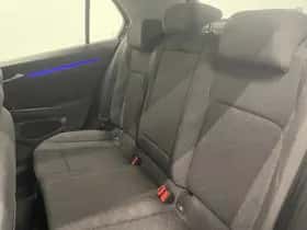 Volkswagen Golf (2023) thumbnail 26