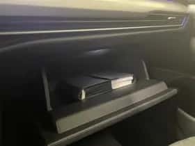 Volkswagen Golf (2023) thumbnail 27
