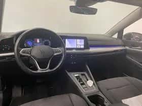 Volkswagen Golf (2023) thumbnail 10