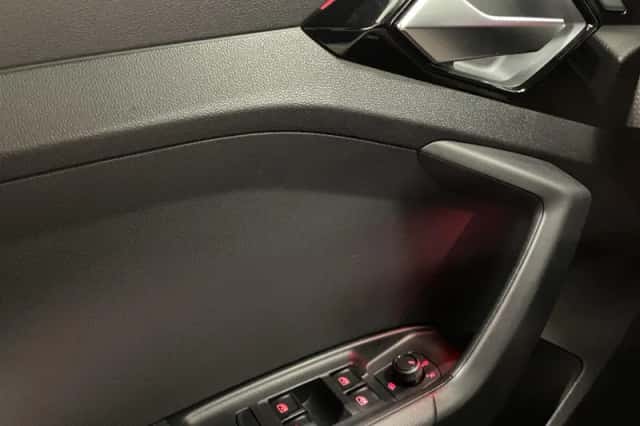 Audi A1 (2020) thumbnail 6