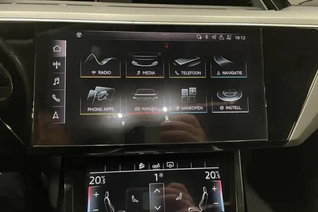 Audi e-tron (2020) thumbnail 20