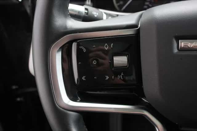 Land Rover Range Rover Evoque (2021) thumbnail 16