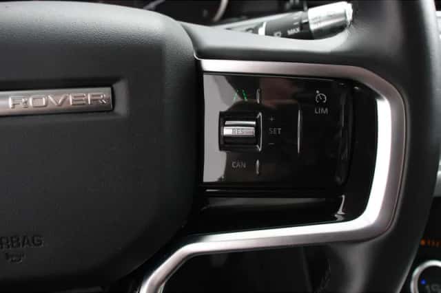 Land Rover Range Rover Evoque (2021) thumbnail 18
