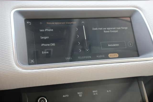 Land Rover Range Rover Evoque (2021) thumbnail 21