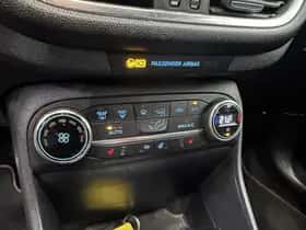 Ford Fiesta (2020) thumbnail 16