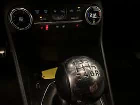 Ford Fiesta (2020) thumbnail 18