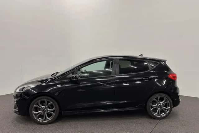 Ford Fiesta (2020) thumbnail 3