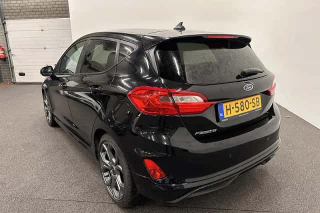 Ford Fiesta (2020) thumbnail 5
