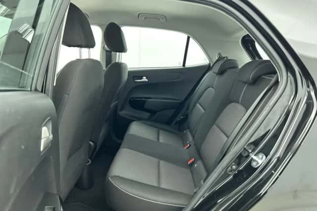 Kia Picanto (2023) thumbnail 26