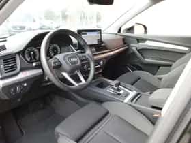 Audi Q5 (2022) thumbnail 2