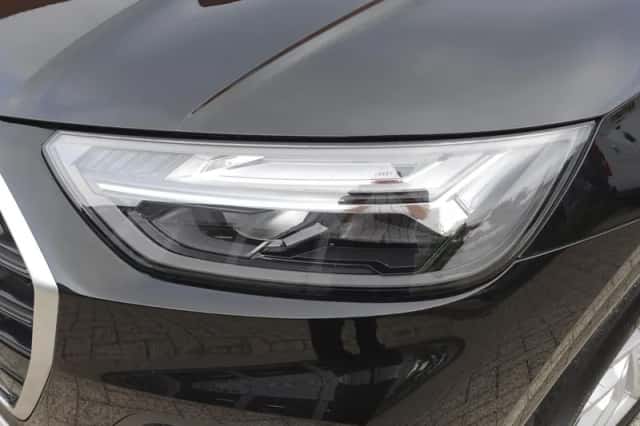 Audi Q5 (2022) thumbnail 11