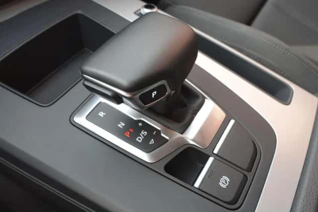 Audi Q5 (2022) thumbnail 25