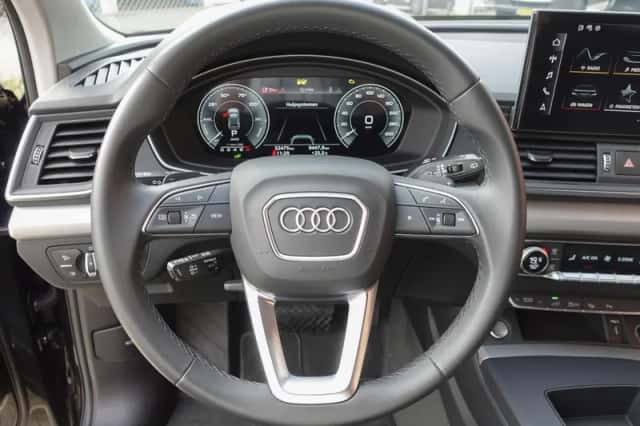 Audi Q5 (2022) thumbnail 27