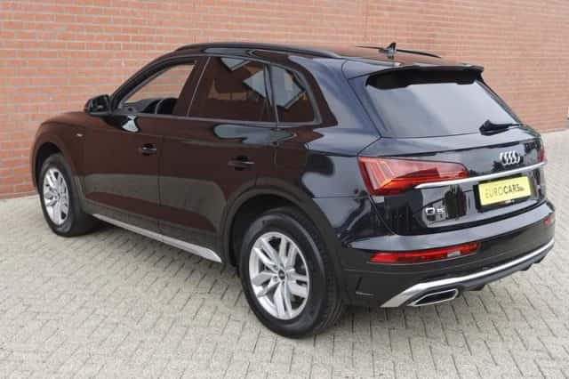 Audi Q5 (2022) thumbnail 8