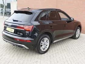 Audi Q5 (2022) thumbnail 10