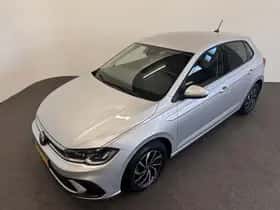 Volkswagen Polo (2022) thumbnail 2