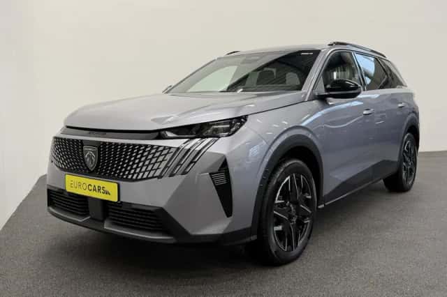 Peugeot 5008 (2025) thumbnail 1