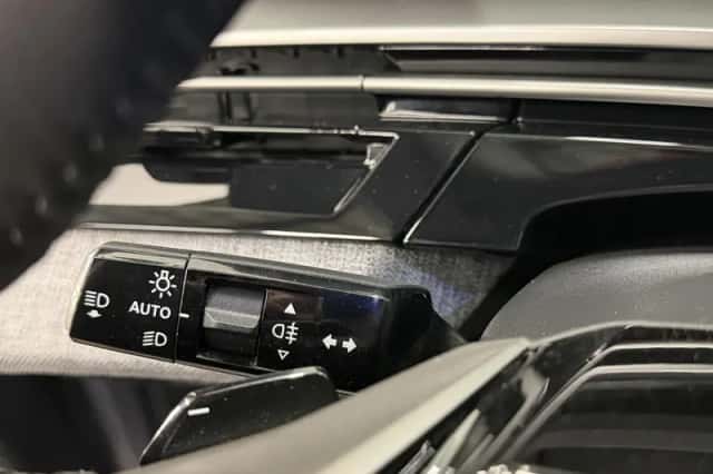 Peugeot 5008 (2025) thumbnail 12