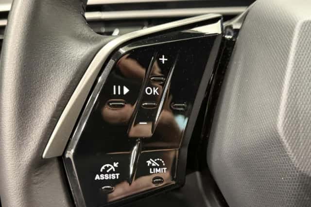 Peugeot 5008 (2025) thumbnail 32