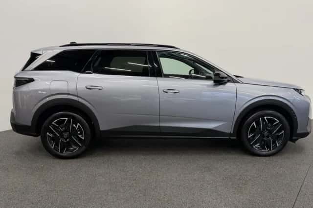 Peugeot 5008 (2025) thumbnail 7