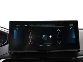 Peugeot 3008 (2023) thumbnail 18