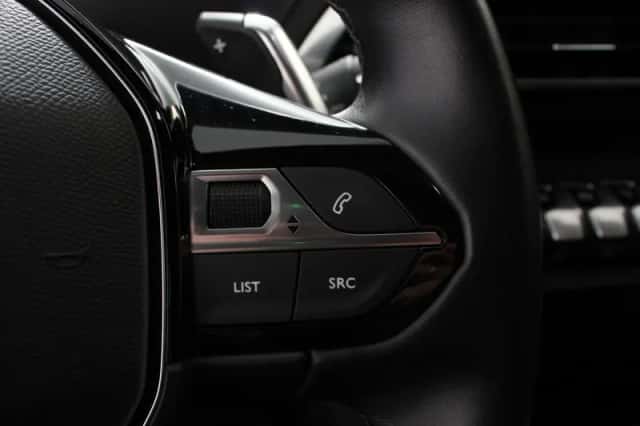 Peugeot 3008 (2023) thumbnail 27