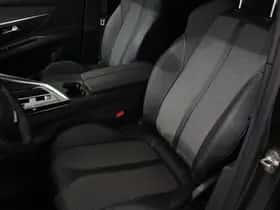 Peugeot 3008 (2023) thumbnail 36