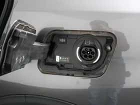 Peugeot 3008 (2023) thumbnail 37