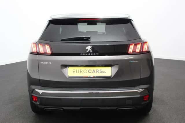 Peugeot 3008 (2023) thumbnail 5