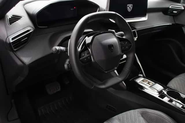 Peugeot 2008 (2025) thumbnail 2