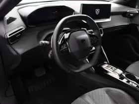 Peugeot 2008 (2025) thumbnail 2