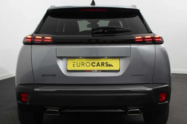 Peugeot 2008 (2025) thumbnail 5