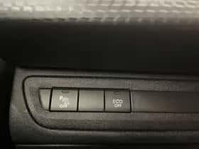 Peugeot 2008 (2019) thumbnail 15