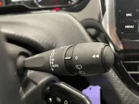 Peugeot 2008 (2019) thumbnail 21