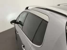 Peugeot 2008 (2019) thumbnail 36