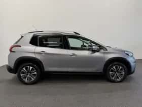 Peugeot 2008 (2019) thumbnail 5