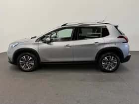 Peugeot 2008 (2019) thumbnail 9