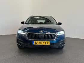 Škoda Octavia (2021) thumbnail 2