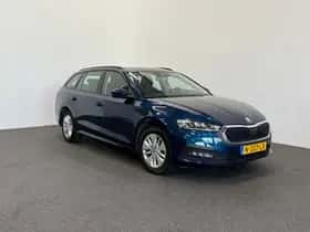 Škoda Octavia (2021) thumbnail 3