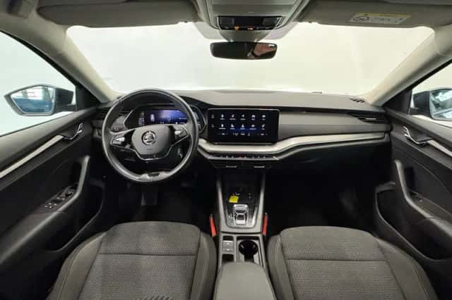 Škoda Octavia (2021) thumbnail 24
