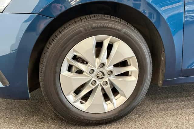 Škoda Octavia (2021) thumbnail 27