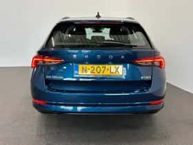 Škoda Octavia (2021) thumbnail 7