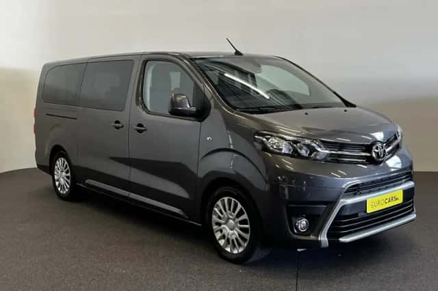 Toyota Proace (2022) thumbnail 2